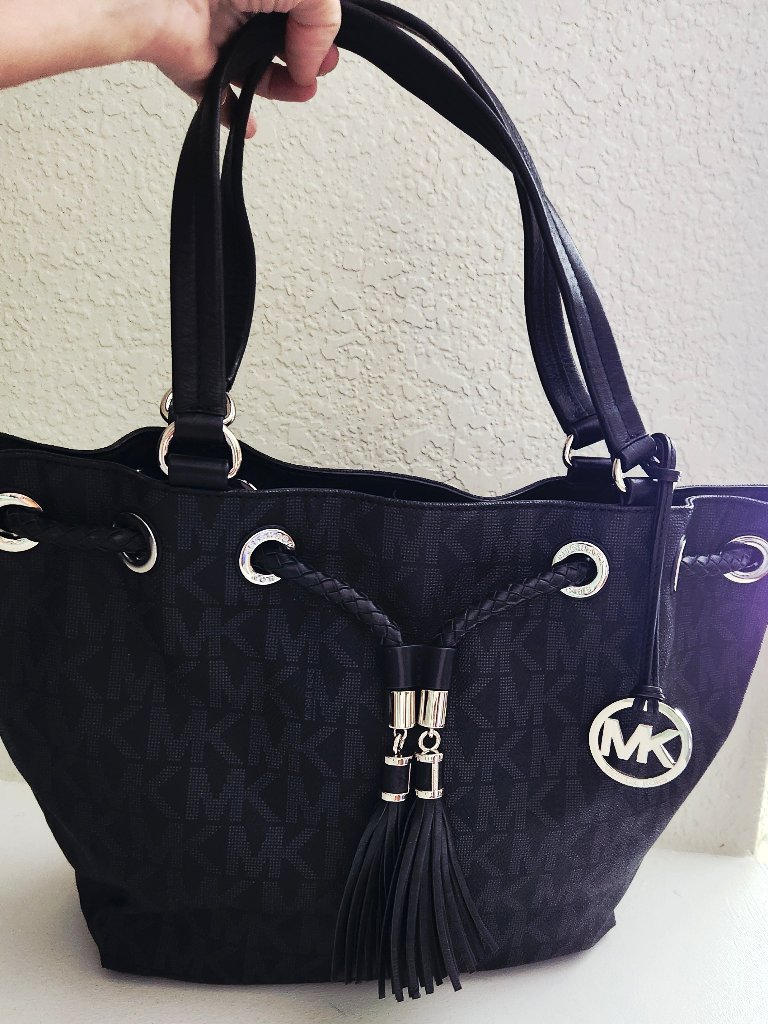 New Michael Kors Signature Black Shoulder Bag Tote Lg